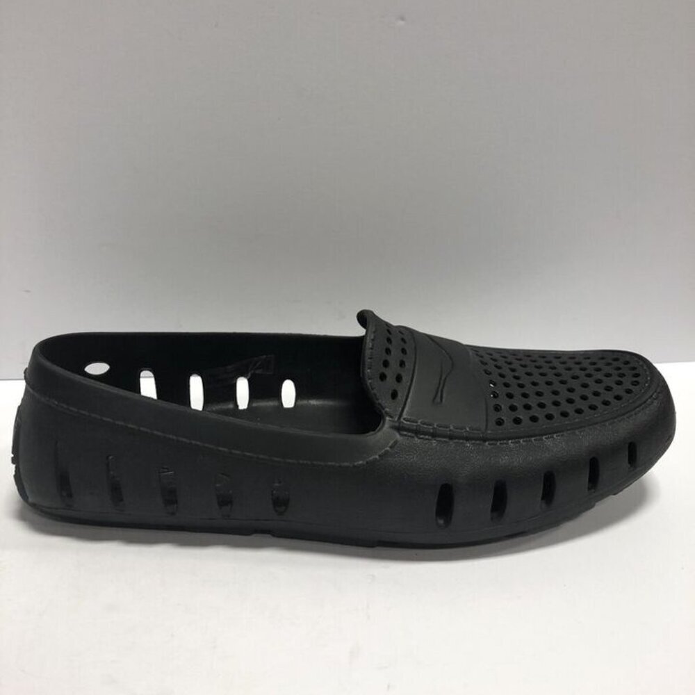 Floafers Men’s Country Club Driver, Black Slip-On Shoes, Size 9 M